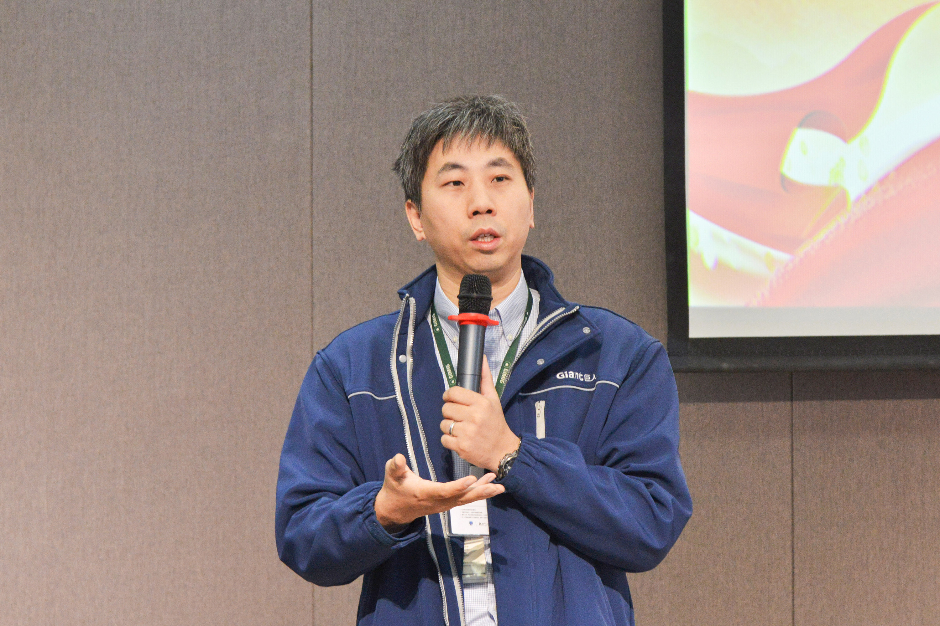 共建幸福家園 同創(chuàng)美好明天——巨人集團第十一屆職代會召開 共建幸福家園 同創(chuàng)美好明天——巨人集團第十一屆職代會召開