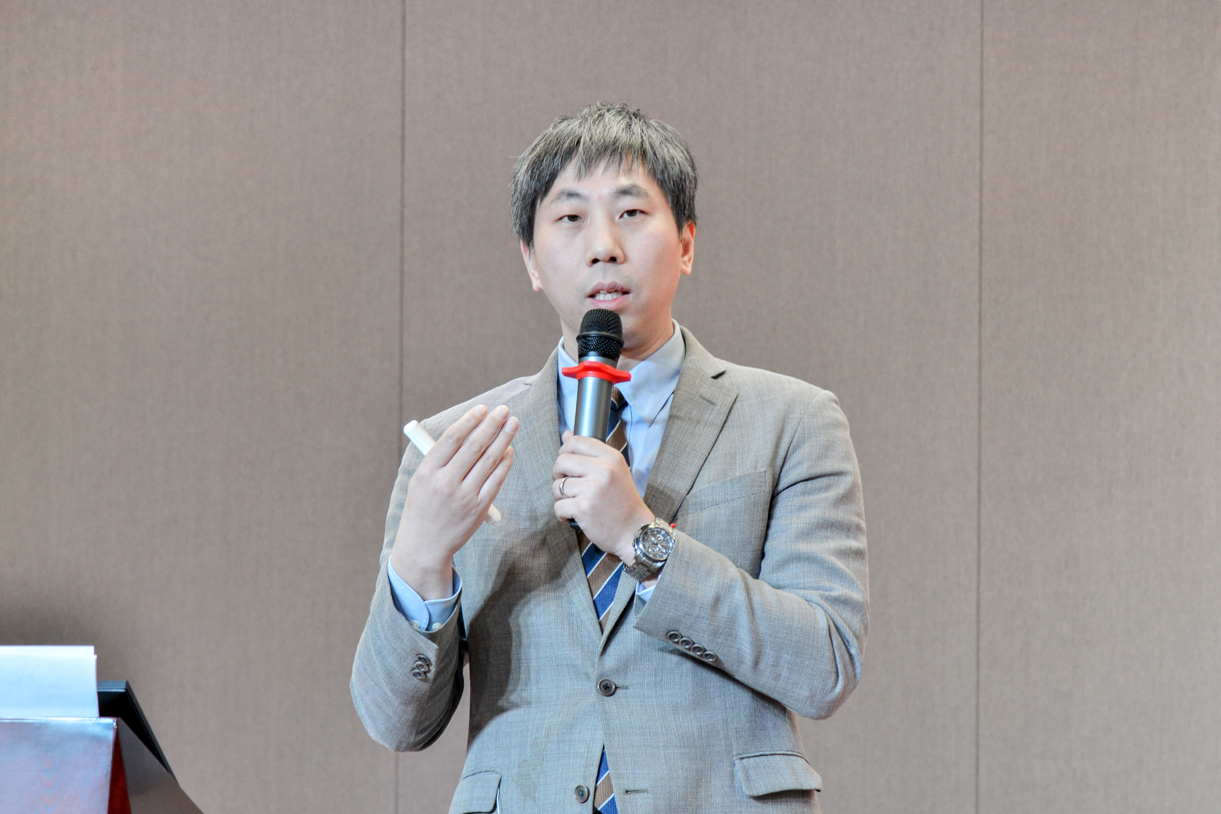 破風(fēng)浪 共揚(yáng)帆——巨人集團(tuán)公司召開2024迎春大會 破風(fēng)浪 共揚(yáng)帆——巨人集團(tuán)公司召開2024迎春大會