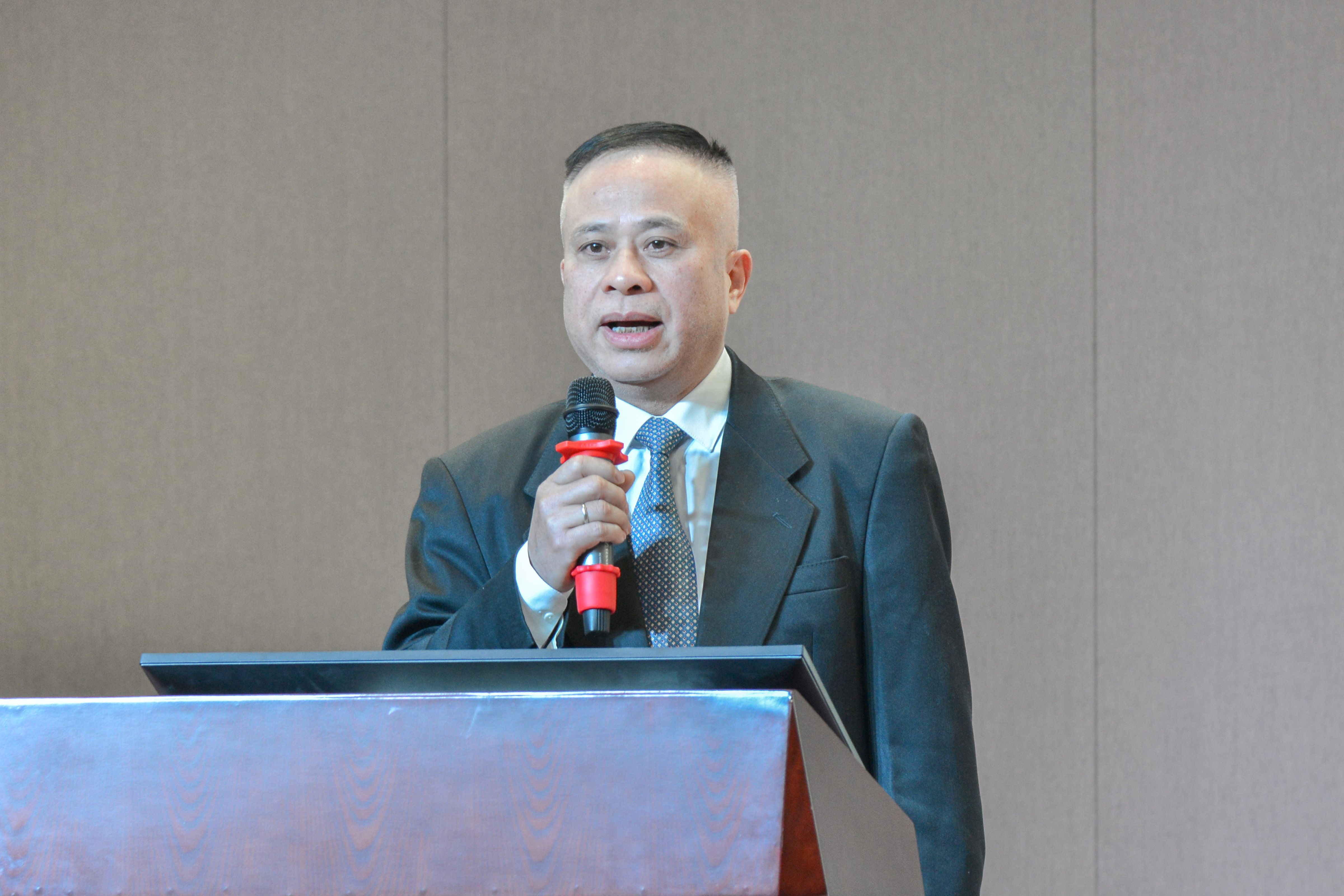 破風(fēng)浪 共揚(yáng)帆——巨人集團(tuán)公司召開2024迎春大會 破風(fēng)浪 共揚(yáng)帆——巨人集團(tuán)公司召開2024迎春大會