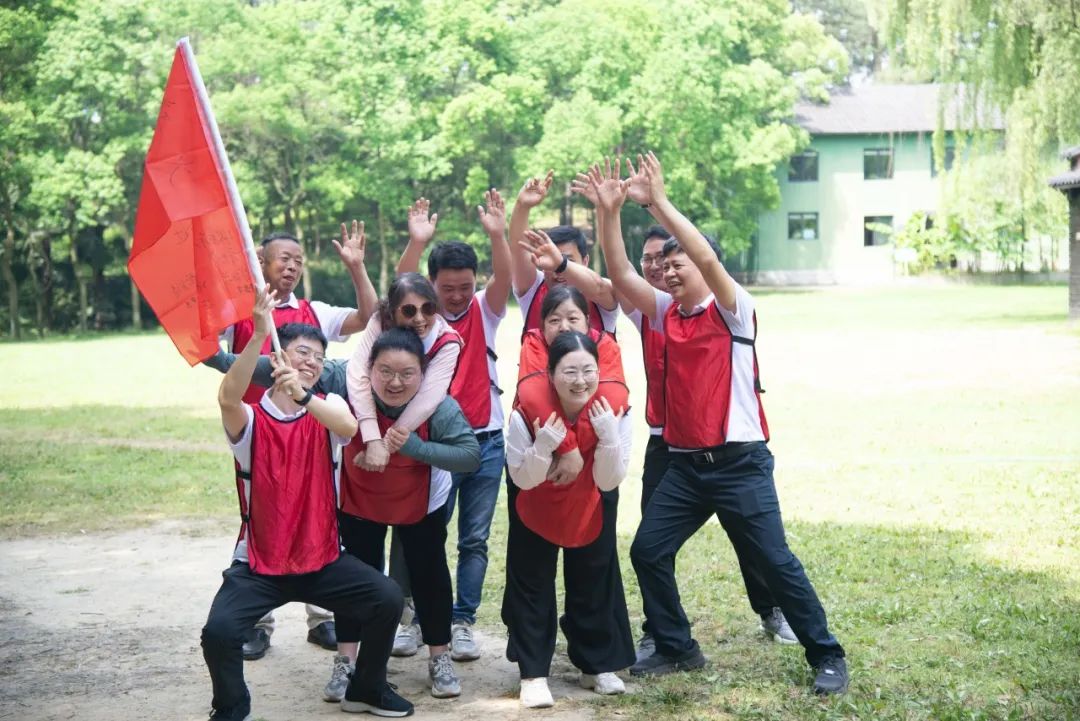 熱辣滾燙 揚(yáng)帆未來——巨人集團(tuán)公司團(tuán)建之旅 熱辣滾燙 揚(yáng)帆未來——巨人集團(tuán)公司團(tuán)建之旅