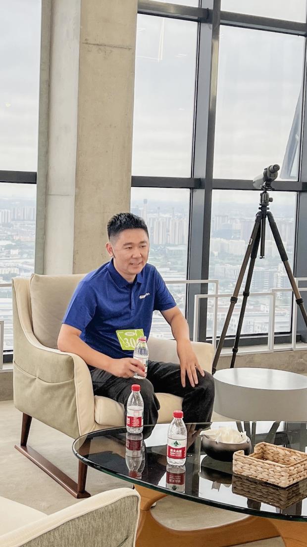 塔下再聚首 攀登勢正雄——巨龍電梯試驗(yàn)塔第六屆登高跑開賽 塔下再聚首 攀登勢正雄——巨龍電梯試驗(yàn)塔第六屆登高跑開賽